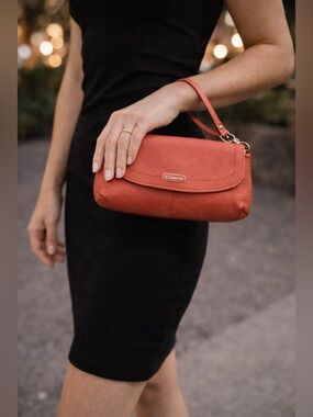 Coach Coral Leather Shoulder Bag Small Flap Purse‎ Y2K Mini Handbag Classic